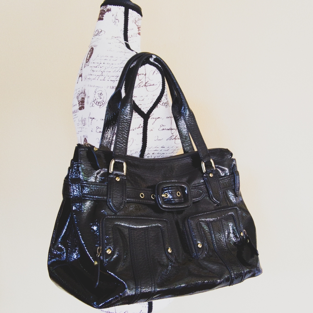 *SOLD* COLE HAAN Chic Black Patent Leather Large Shoulder Bag - Picture 1 of 13